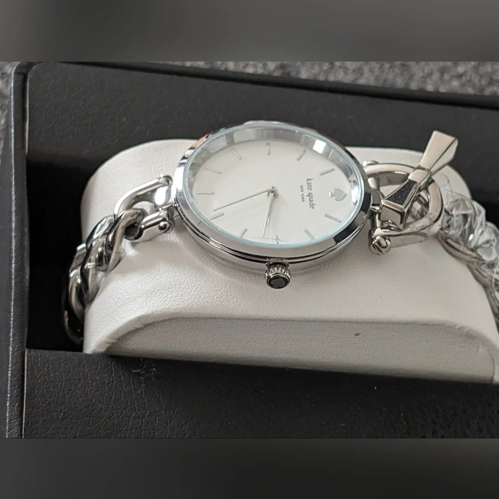 Kate SpadeHolland Silver Dial Stainless Steel Twist Ladies Watch